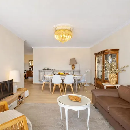 Le Nid Paisible Antibes Vue Sur Mer - Welkeys Apartamento *